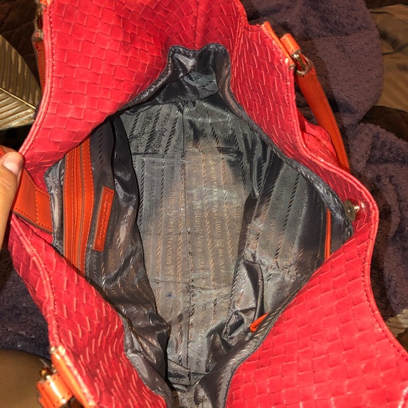 Simply Vera wang purse - Picture 2 of 4